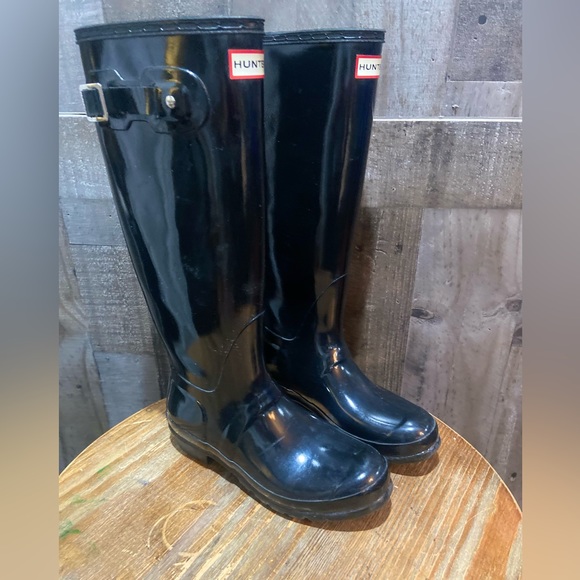 Hunter Boots - Picture 1 of 5